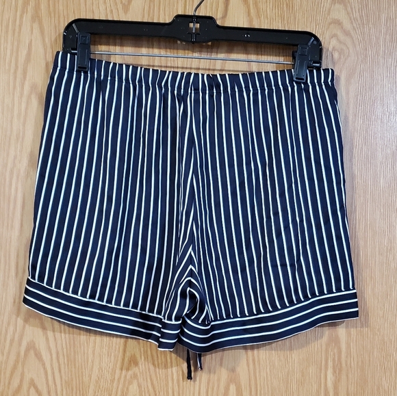 Ann Taylor sleepwear set - Picture 9 of 11